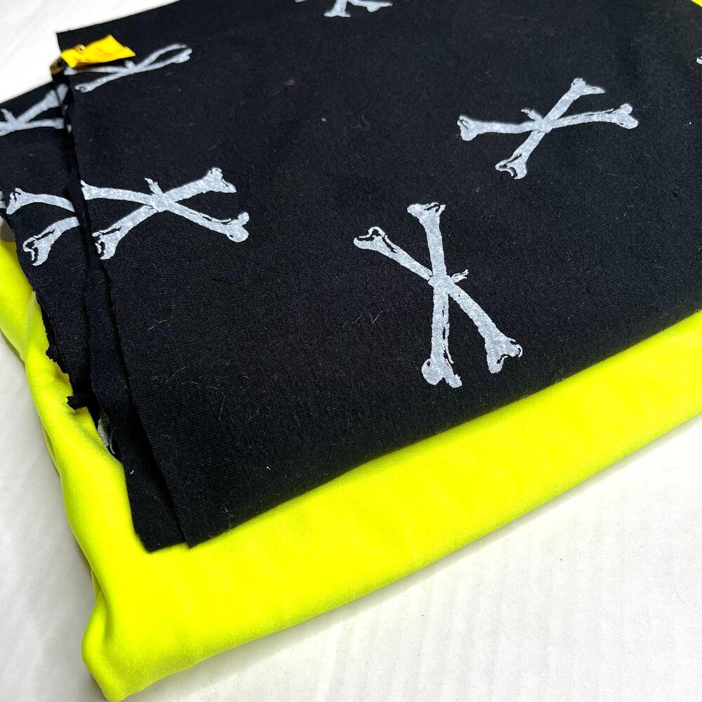 2 Yards Cosplay Fabric Black Skull Bones Knit Yellow Spandex Costume Stretch NEW